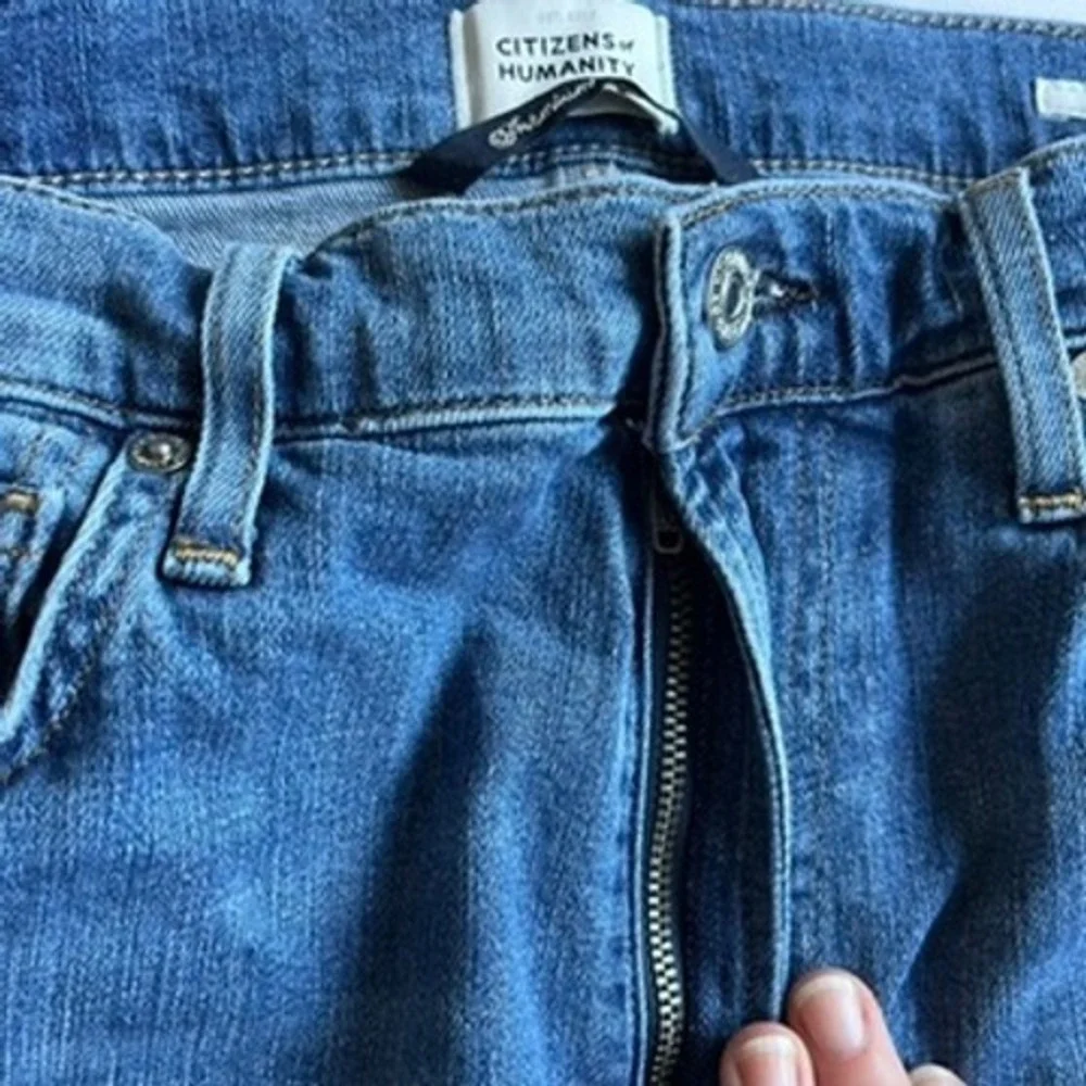 Citizens of Humanity Isola Jeans Medium Wash Raw Hem‎ High Rise size 30